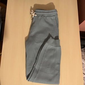 Minimalist Sweatpants